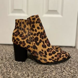 NWOT Cheetah Print Ankle Boots